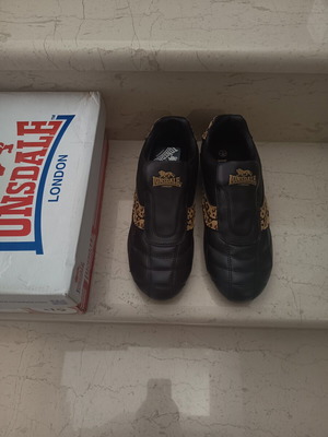Lonsdale γυναικεία sneakers καινούργια, μαύρα με λεοπάρ λεπτομέρειες