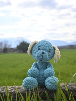 Knitted puffy dog new made of hypoallergenic yarn