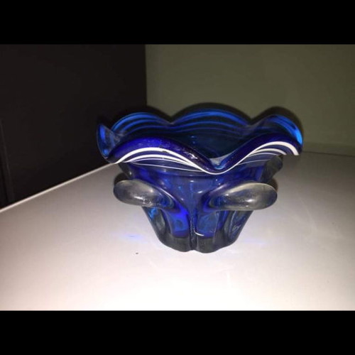 Crystal ashtray with unique color