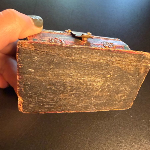 Vintage handmade jewelry box used with brass details