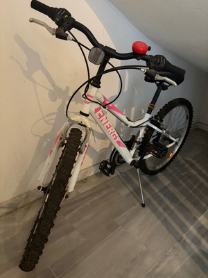 Energy MTB 24” mountain bike like new, Shimano 18-speed, V-brakes