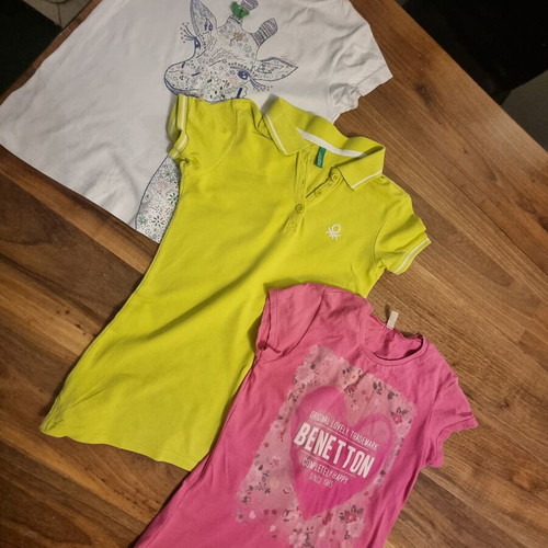 Benetton t-shirt set size 128 cm like new, colorful