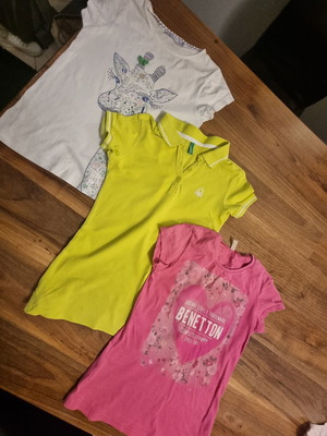 Benetton t-shirt set size 128 cm like new, colorful