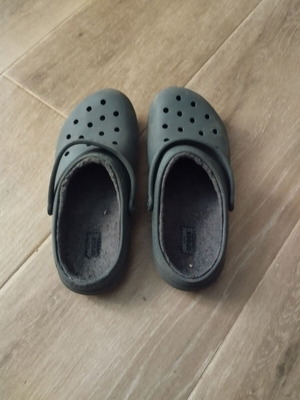Crocs χειμερινά σε άριστη κατάσταση, μέγεθος 36, γκρι