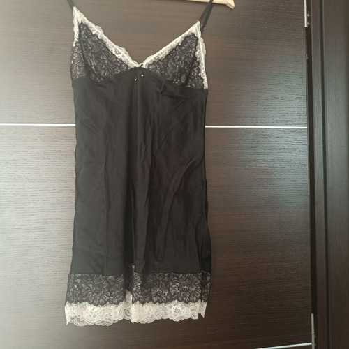 Intimissimi negligee satin with lace black and white like new