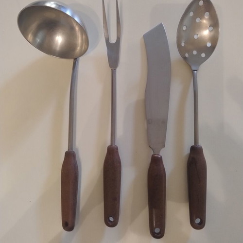 Cooking and serving spoons set used, 7 pieces with handle coating