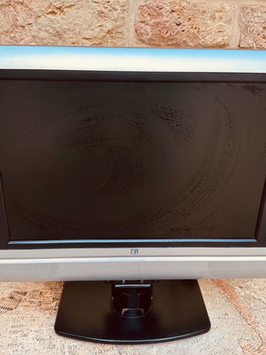 F&J 19-inch TV new