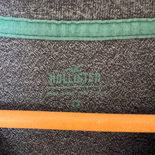 Hollister T-Shirt Used, Size M, Grey