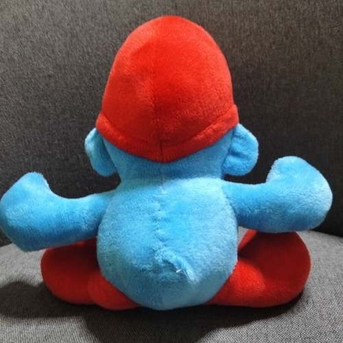 Cross-eyed Smurf plush toy