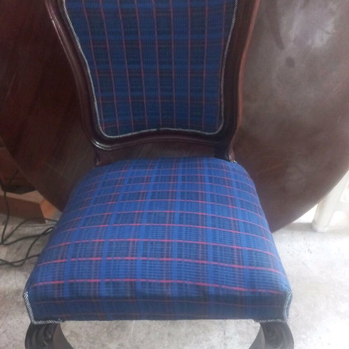 Classic wooden chairs set of 2 like new with blue plaid upholstery