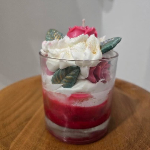 Rose candle from Noema Melt handmade collection