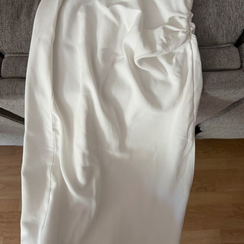 Zara white skirt like new, small size