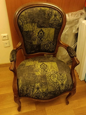 Antique Louis XV armchair used, authentic heavy type construction