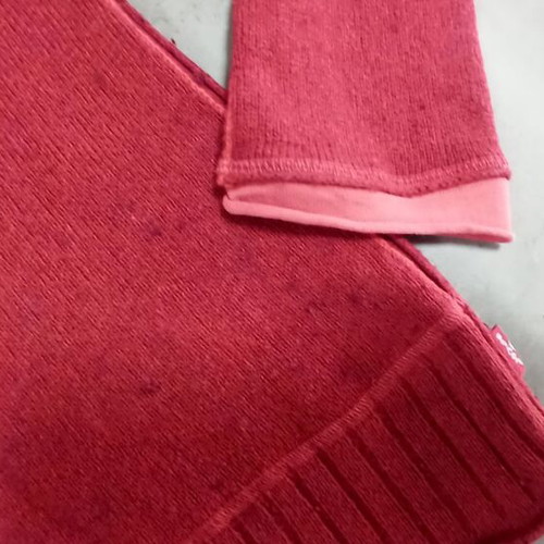 Levi's women's sweater red like new