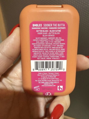 Nyx Buttermelt Blush 03 Sooner The Butta new, mandarin with shiny shimmer