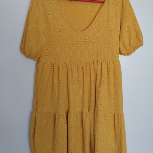 Short-sleeve dress like new, yellow, size L