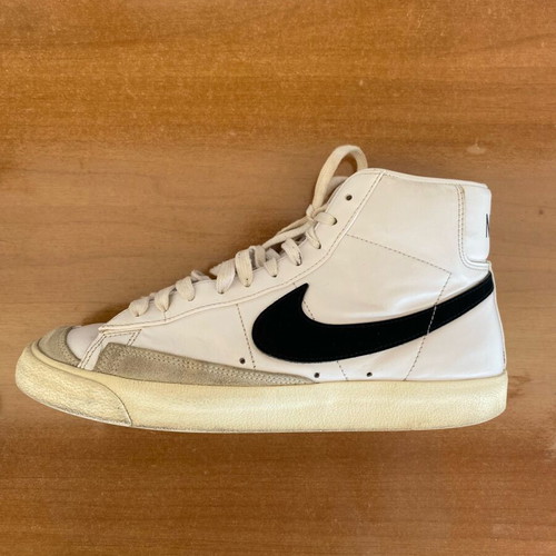 Nike Blazer Mid ’77 used, white-black, size 43