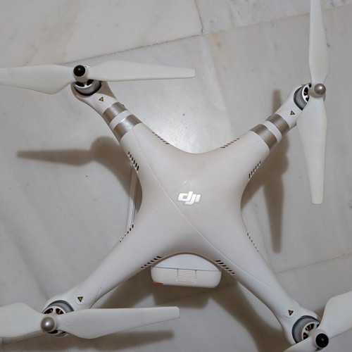 DJI Phantom 3 Advanced drone used with RC, new battery, hardshell case, and propellers