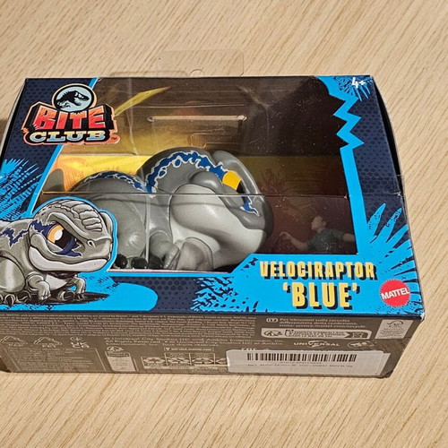 Jurassic Park Velociraptor 'Blue' figure new in box