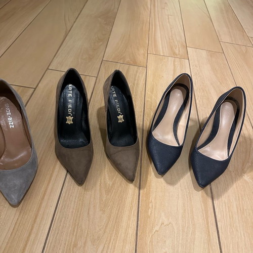 Women's shoes used, 4 pairs, size 36