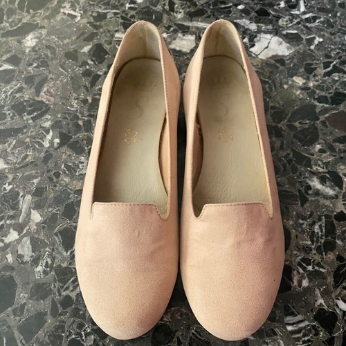 Beige ballerinas used, in excellent condition, size 38