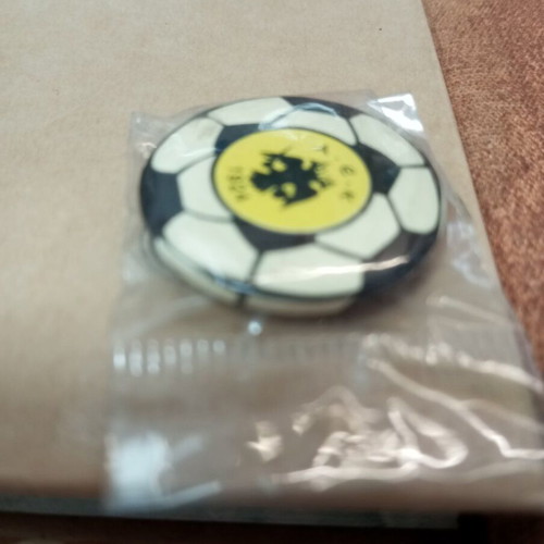AEK collectible badge new, diameter 3 cm