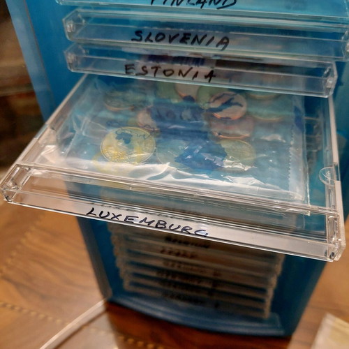 17 Euro Starter Kit new from 13 countries with 16-drawer case