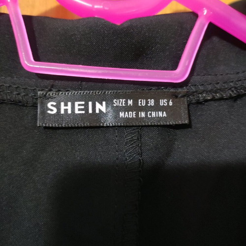 Shein black belted dress size M, like new