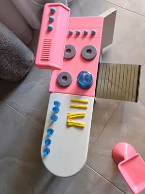Bibi-bo kitchen used with missing parts without box