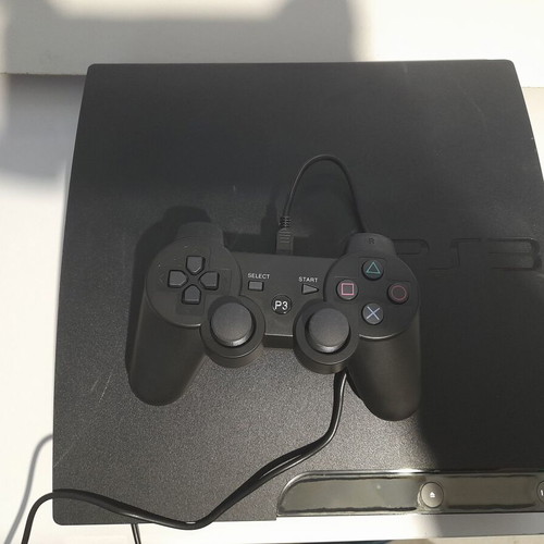 PlayStation 3 Slim 500GB HDD with many games and arcade emulators, like new