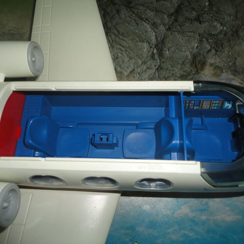 Playmobil airplane missing rear top part