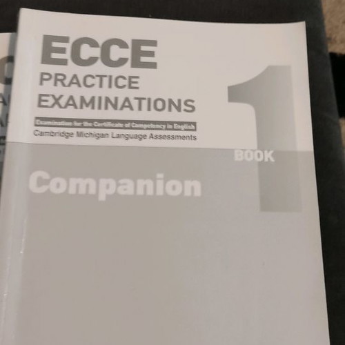 English books used, pack of 4, with notes