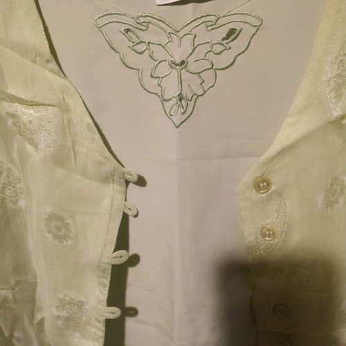 T-shirt with vest set sleeveless size Large like new