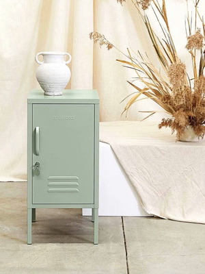Shorty locker sage color