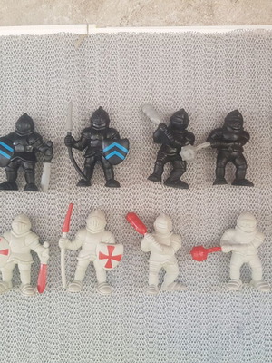 Φιγούρες Redbox Medieval Knights μεταχειρισμένες, πακέτο 12τμχ