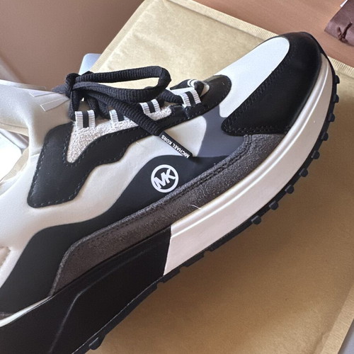Michael Kors unisex sneakers like new, size 41, black and white