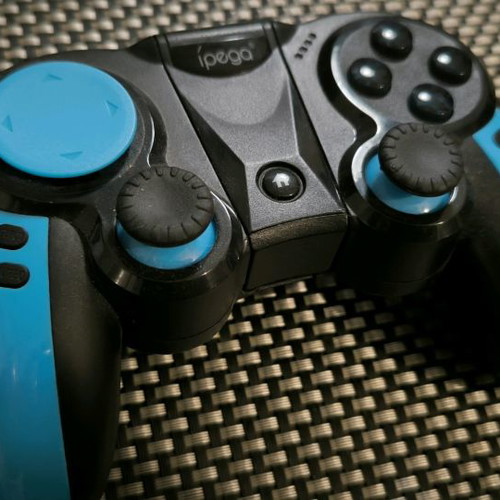 Ipega 9090 wireless controller used