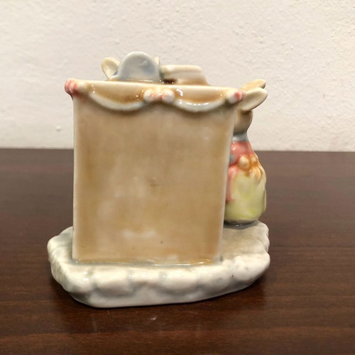 Vintage porcelain figures by Albert Kessler, set of 3, like new