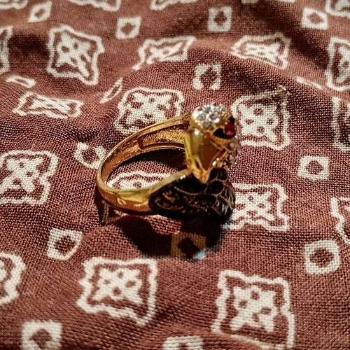 Punk Eagle Ring new, gold plated with zirconia