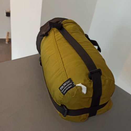 Karmanet EULIN sleeping bag with extra thin fibers like new