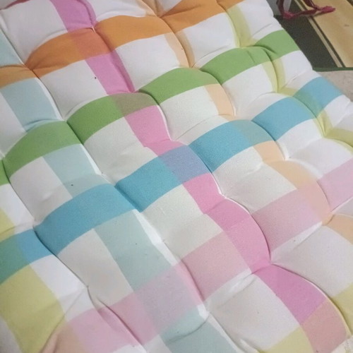 Set of kitchen pillowcases and cushions like new