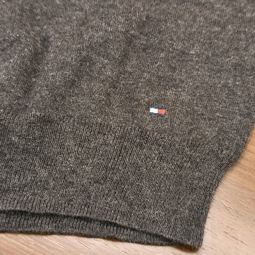 Tommy Hilfiger cotton cashmere sweater vest grey medium like new