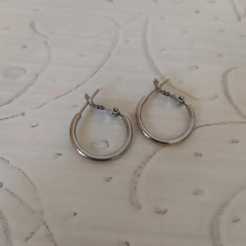 Silver hoop earrings like new Kostis Jewellery