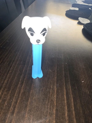 Pez Dog like new, functional