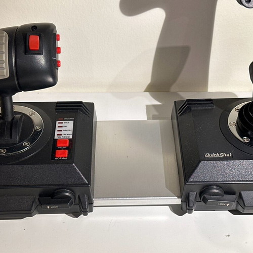 Squadron Commander Quickshot QS-202 vintage joystick like new for Windows 95