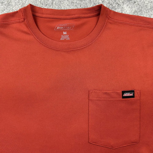 Dickies men's medium burgundy red T-shirt with pocket