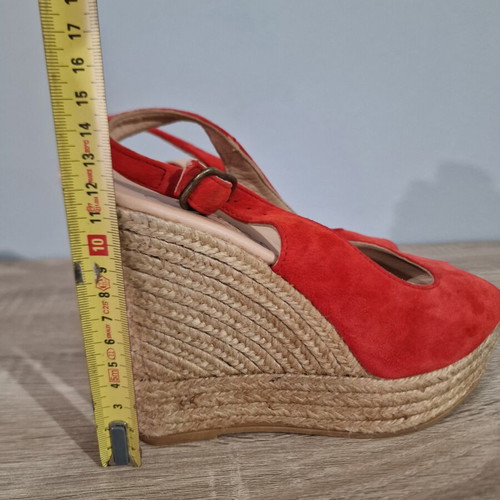 Gaimo red leather and suede wedge espadrilles sandals size 38 used