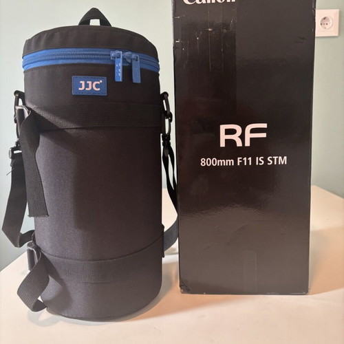 Canon RF 800mm F11 IS STM lens, like new
