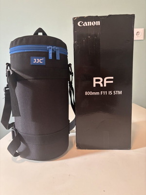 Canon RF 800mm F11 IS STM lens, like new