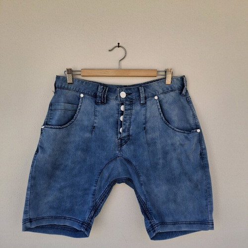 Rutme denim shorts size M like new, blue